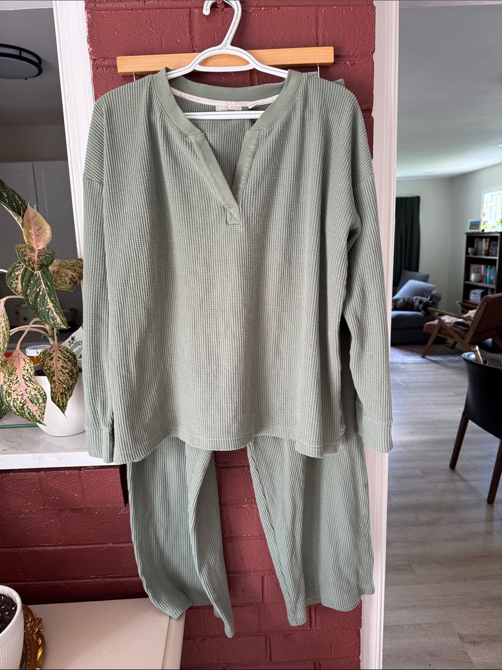 L.L.Bean Sage Green Waffle Knit Long Sleeve Loungewear Set Large - Picture 1 of 12